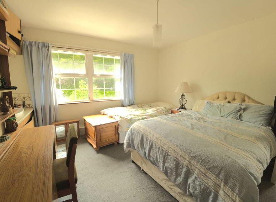 Glenthorne, 17 Seafield Estate, Kilcoran Road, Youghal, P36FD32