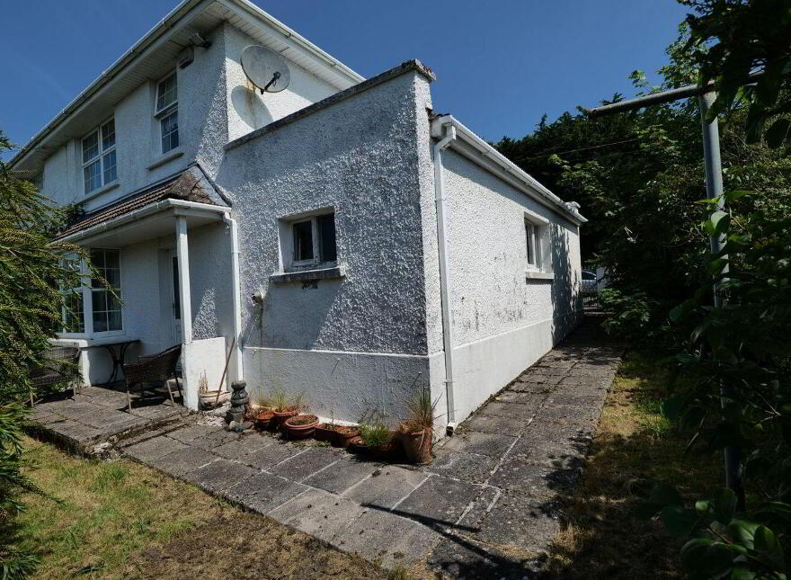 Glenthorne, 17 Seafield Estate, Kilcoran Road, Youghal, P36FD32