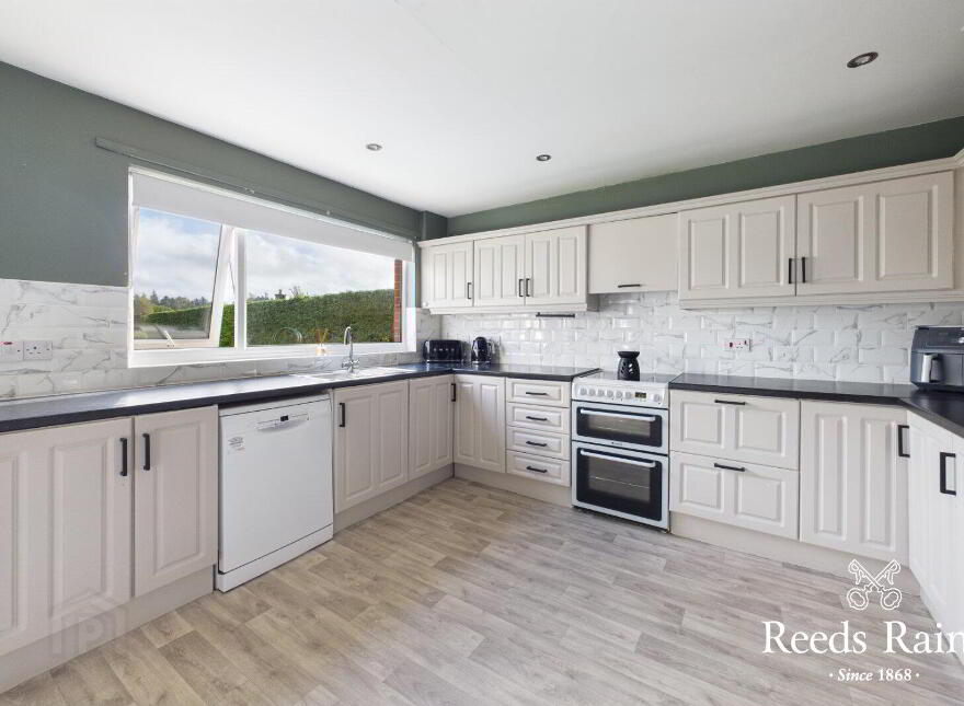 1 Glenaan Park, Bangor, BT20 4SN