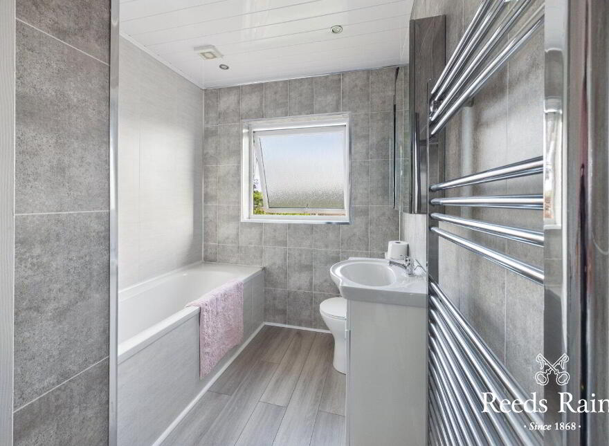 1 Glenaan Park, Bangor, BT20 4SN