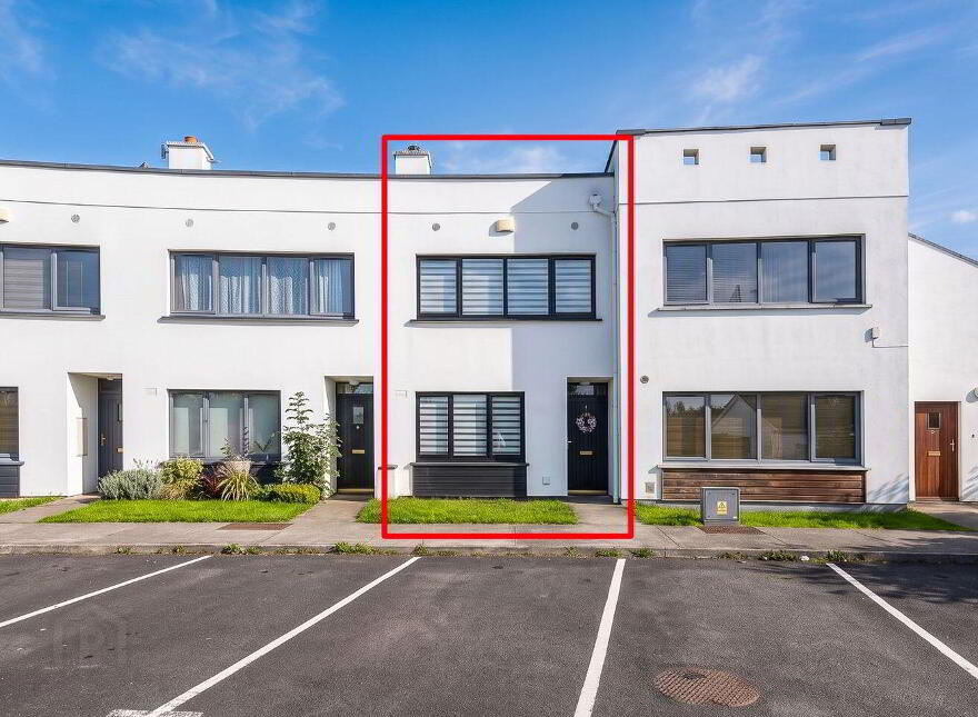 15 Corrán Riada, Monksland, Athlone, N37K8Y4 photo