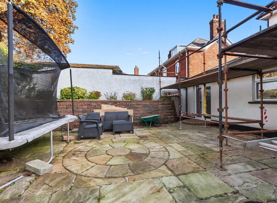'WOODLAWN', 570 Antrim Road, Belfast, BT15 5GL