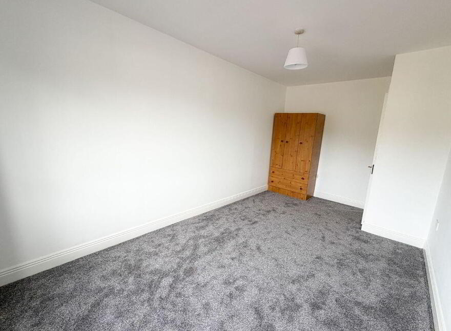 5 Maryville, Bank Place, Cashel, E25DP66