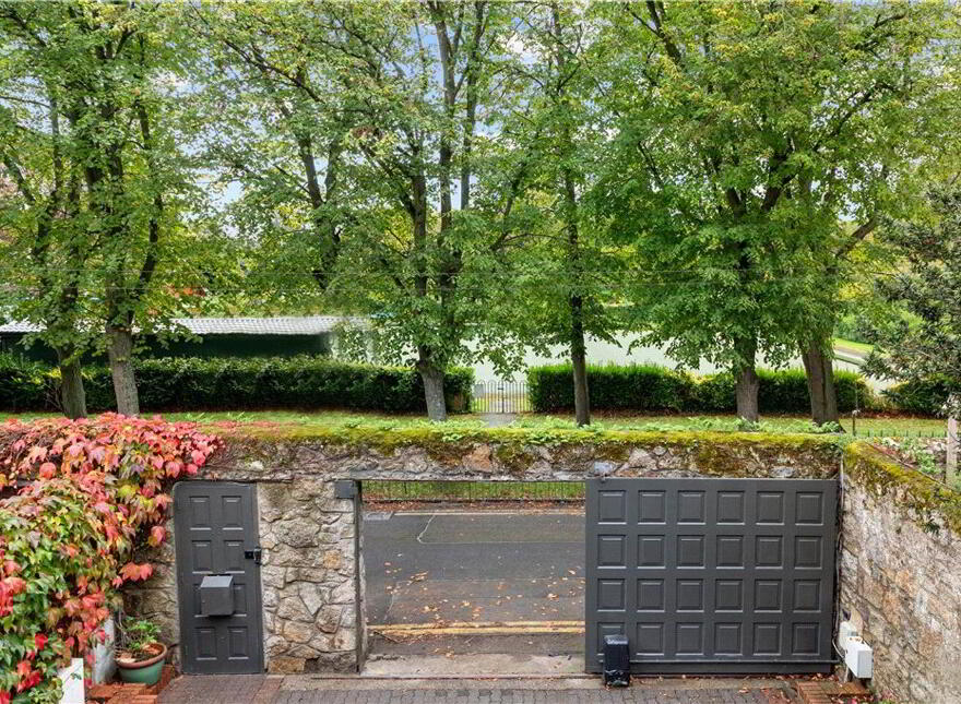 Parkview, Clyde Lane, Ballsbridge, Ballsbridge, D04X0F1