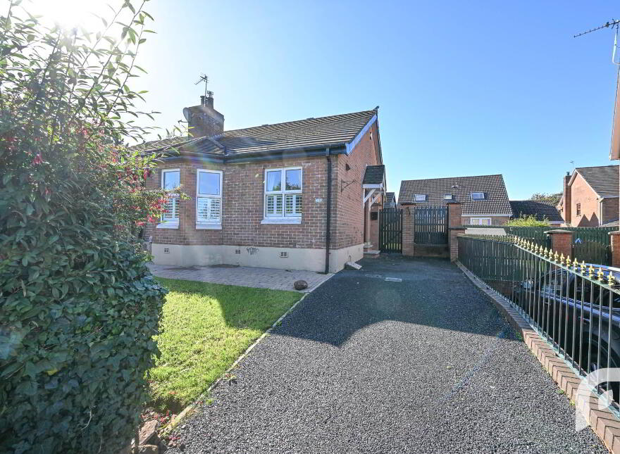 15 Mayfield Village, Newtownabbey, BT36 7WA