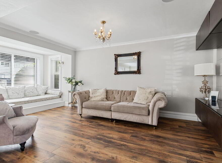 13 Pearse Park, Dundalk, A91Y9Y2