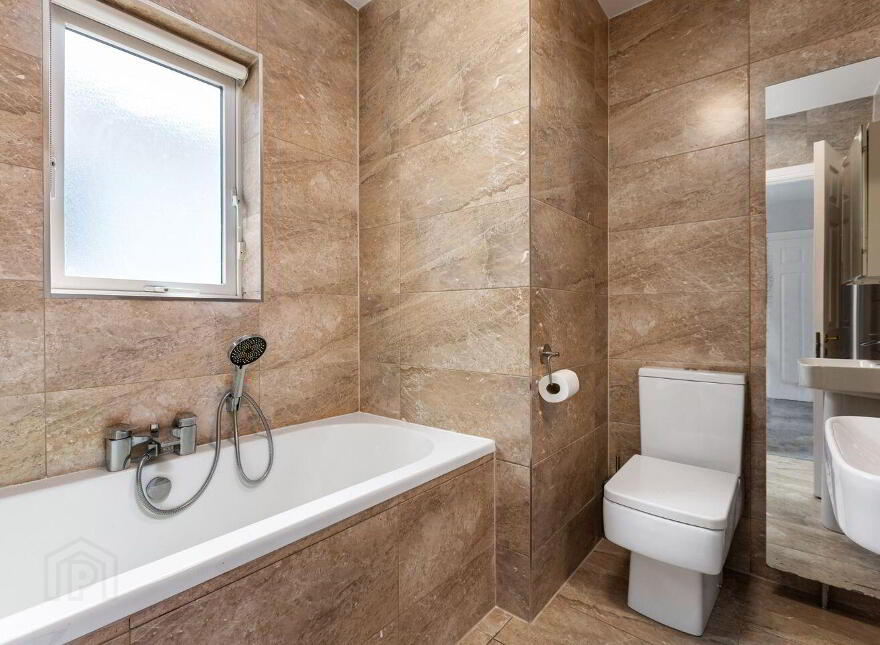 8 Woodstown Lane, Knocklyon, Knocklyon, D16PH42
