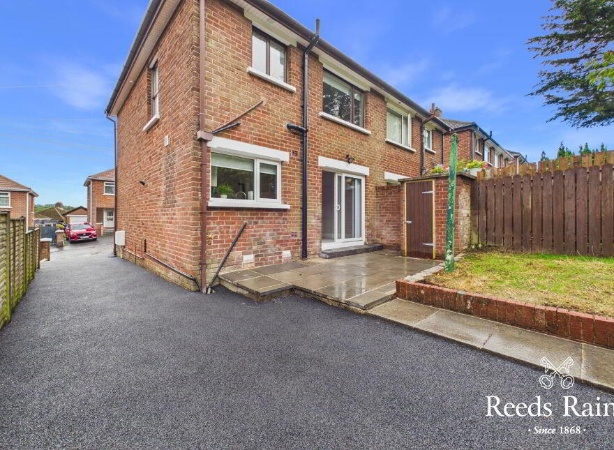 32 Orangefield Road, Belfast, BT5 6DB