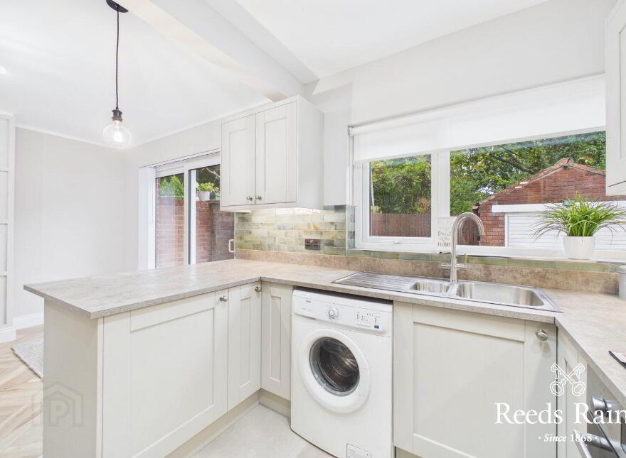 32 Orangefield Road, Belfast, BT5 6DB