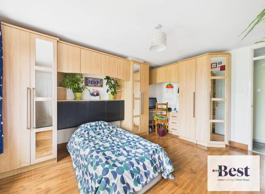 9 Fleet Street, Larne, BT40 1BA