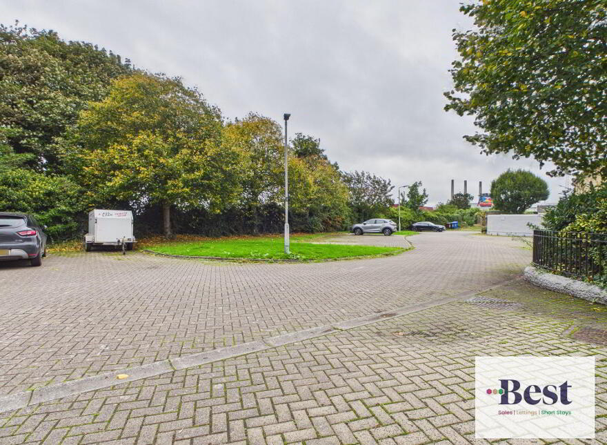 9 Fleet Street, Larne, BT40 1BA