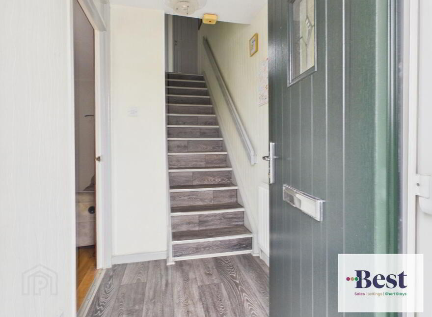 9 Fleet Street, Larne, BT40 1BA