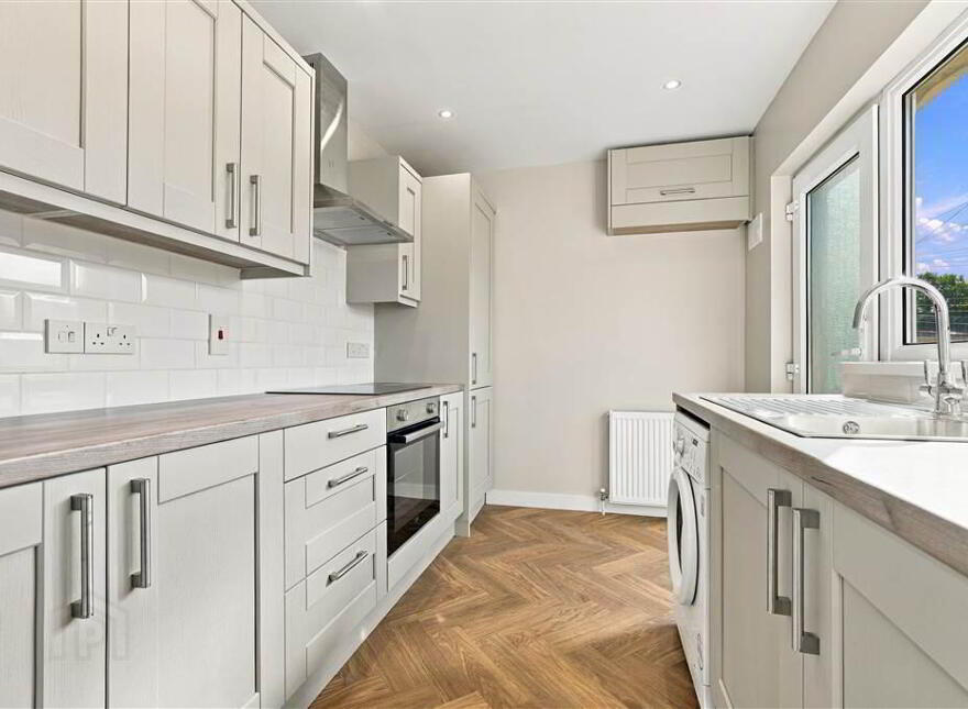 74 Areema Drive, Dunmurry, Belfast, BT17 0QH