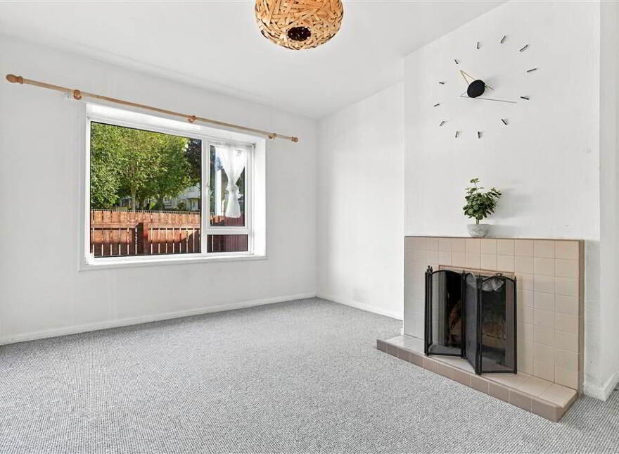 74 Areema Drive, Dunmurry, Belfast, BT17 0QH