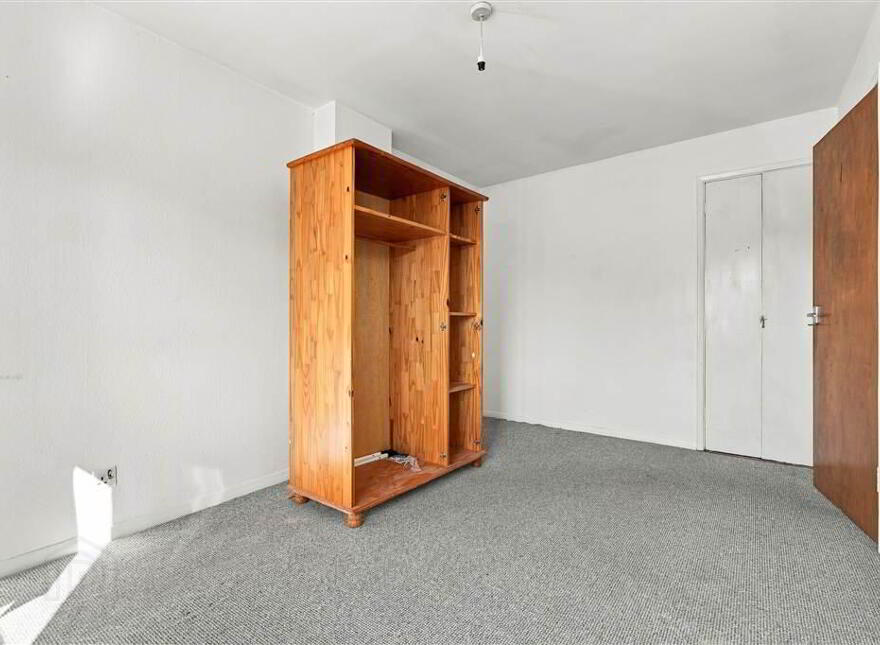 74 Areema Drive, Dunmurry, Belfast, BT17 0QH