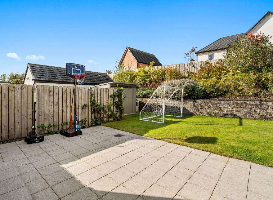 14 Millmount Village Court, Dundonald, Belfast, BT16 1AX