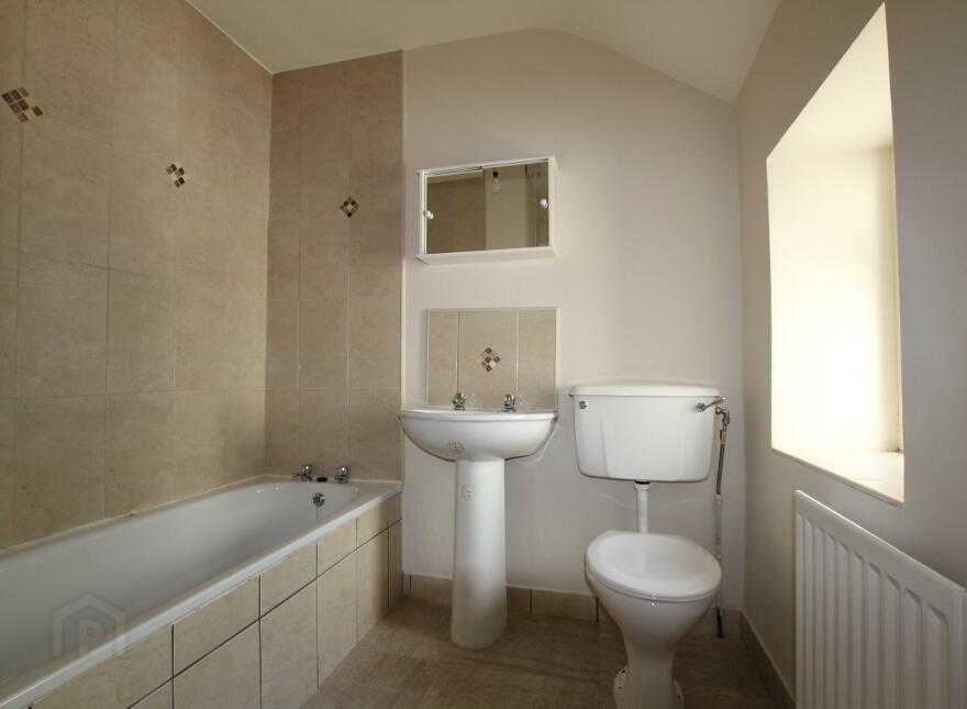 7, Main Street, Sixmilecross, BT79 9DQ