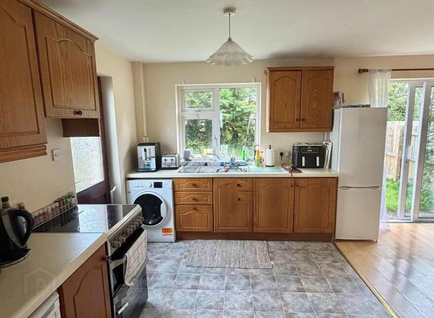 30 Gold Cave Crescent, Tuam, H54Y286