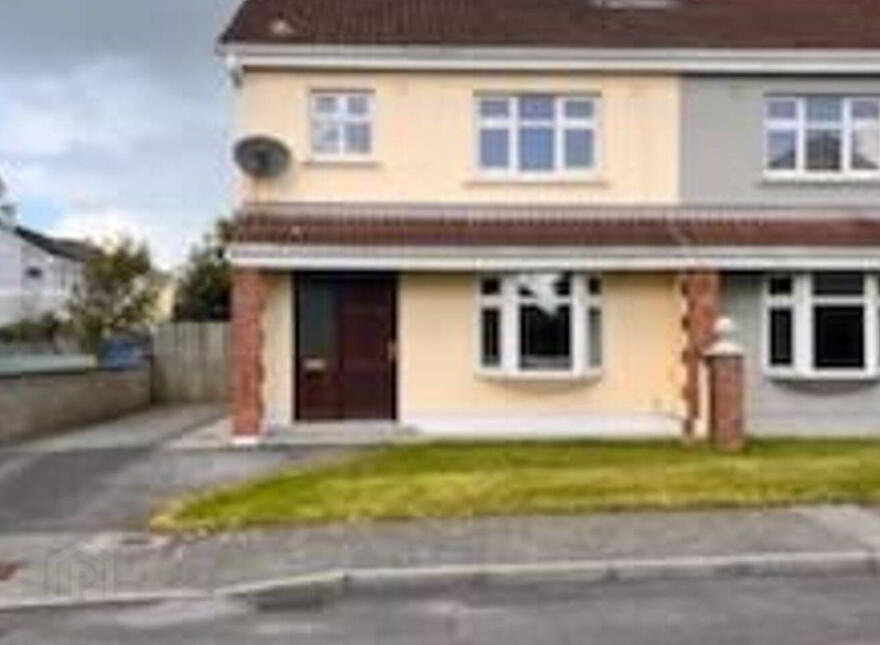 30 Gold Cave Crescent, Tuam, H54Y286
