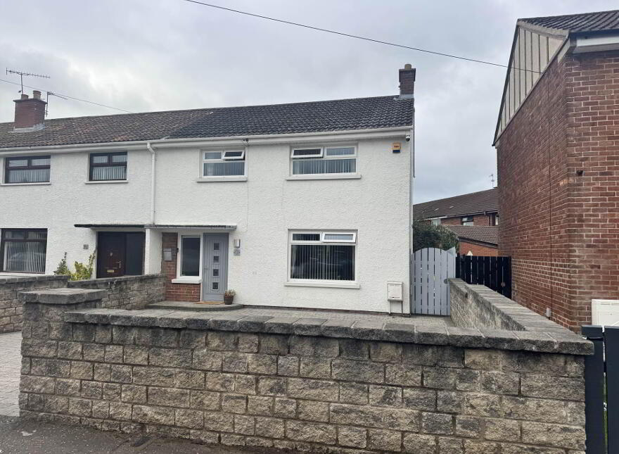 72 Coronation Road, Carrickfergus, BT38 7EZ