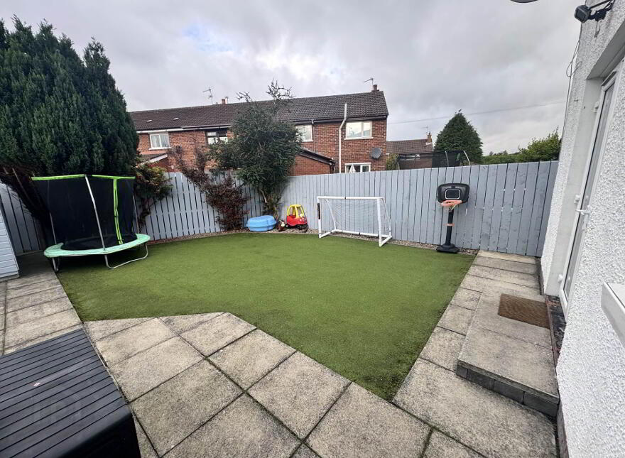 72 Coronation Road, Carrickfergus, BT38 7EZ