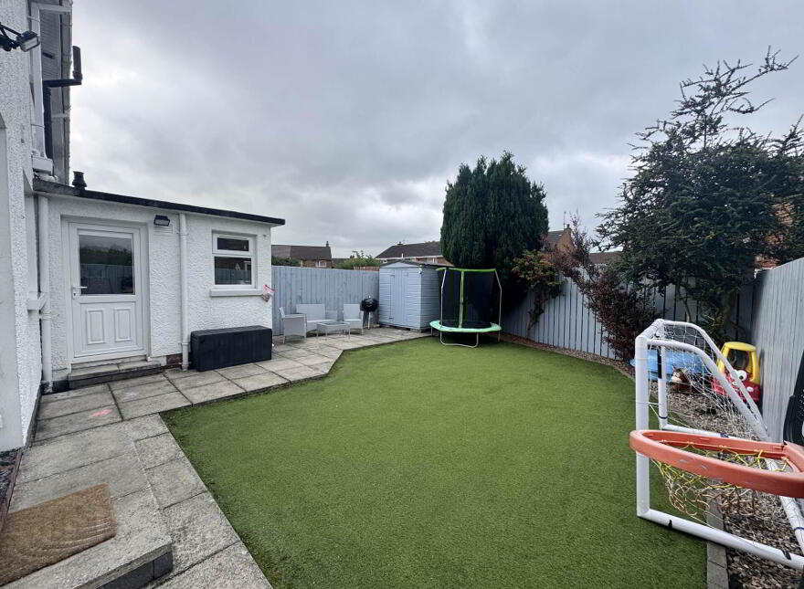 72 Coronation Road, Carrickfergus, BT38 7EZ