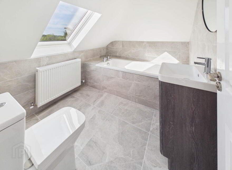 Ardskea Beg, Ballyglunin, H54PH29
