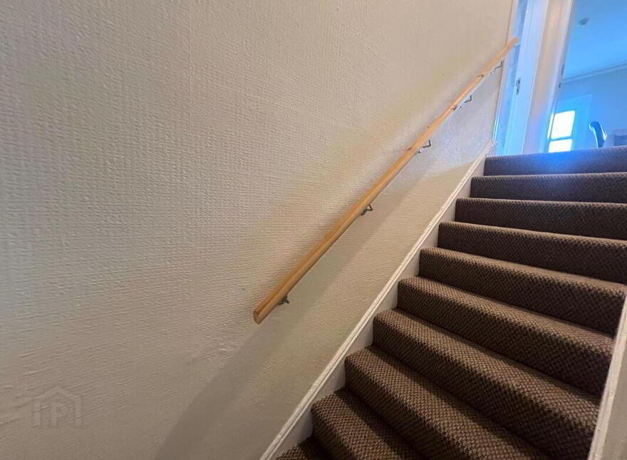 Apt 3, 73 Eglantine Avenue, Belfast, BT9 6EW