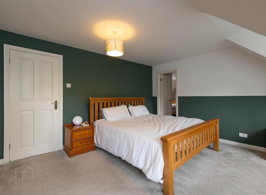 21 Broomhill Road, Spa, Ballynahinch, BT24 8QD