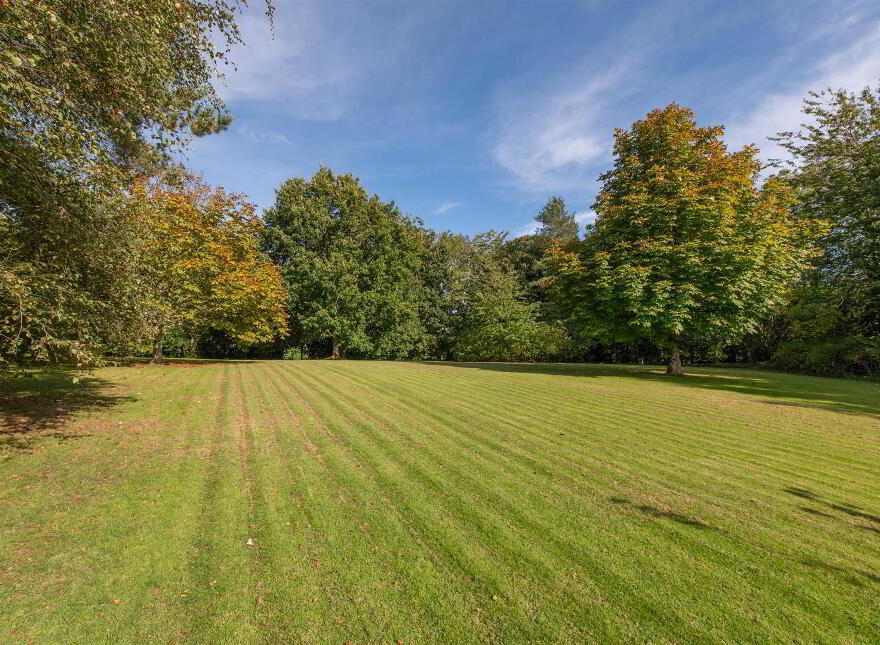 21 Broomhill Road, Spa, Ballynahinch, BT24 8QD