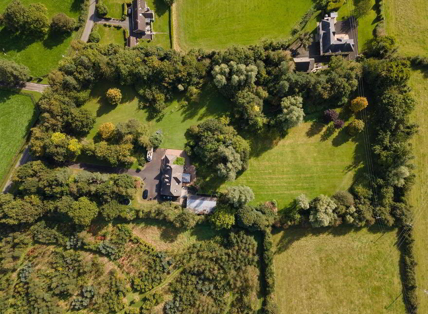 21 Broomhill Road, Spa, Ballynahinch, BT24 8QD