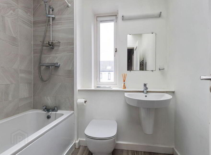 1 St. Helen's Court, Adamstown, K78E0K0