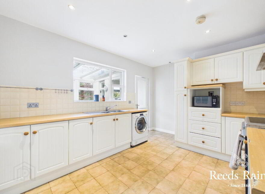 14 Westland Drive, Newtownards, BT23 4AX