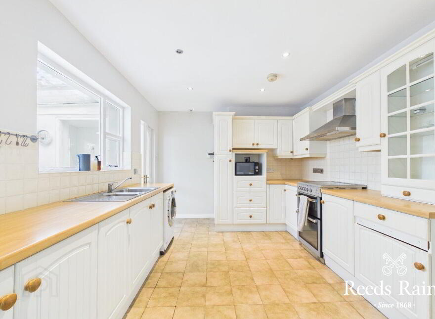14 Westland Drive, Newtownards, BT23 4AX