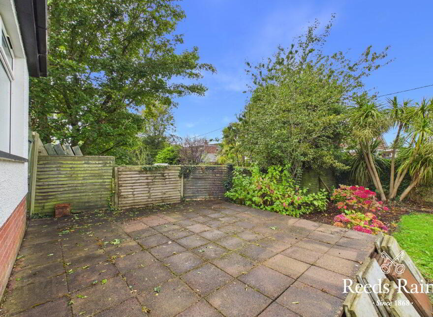 14 Westland Drive, Newtownards, BT23 4AX