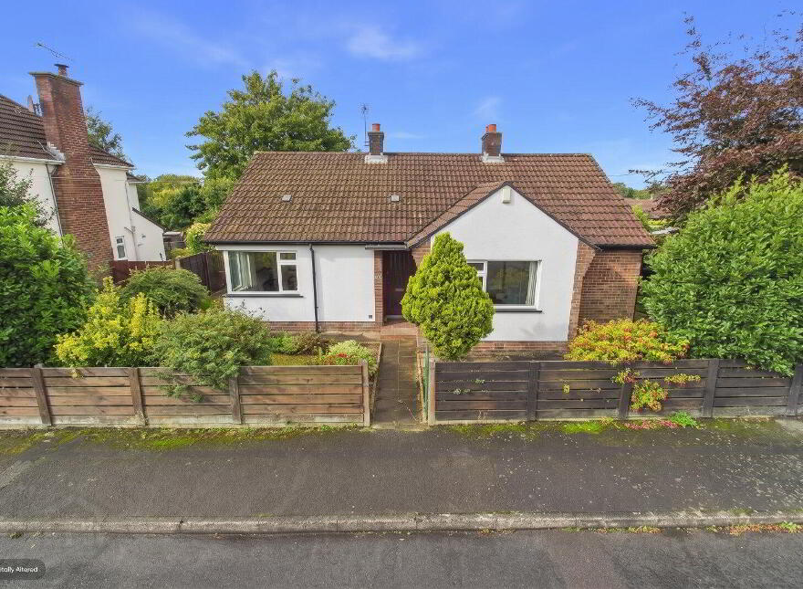 14 Westland Drive, Newtownards, BT23 4AX