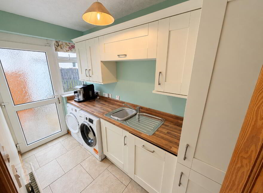98 Duncastle Park, Newbuildings, L'Derry, BT47 2QL