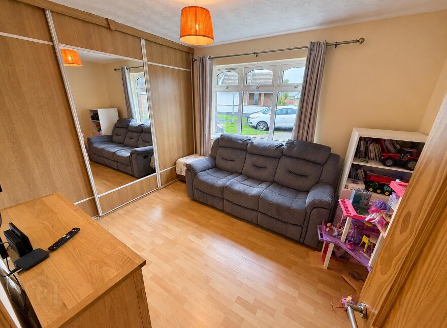 98 Duncastle Park, Newbuildings, L'Derry, BT47 2QL