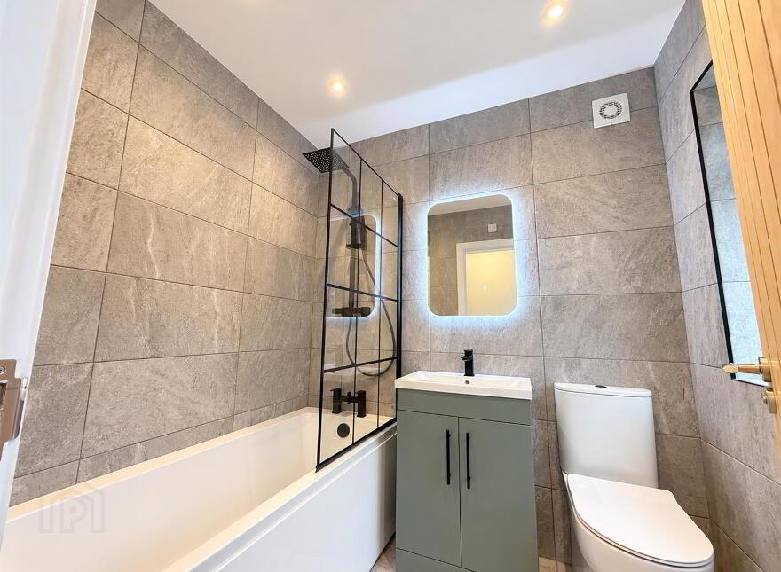 36 Kilcoole Park, Belfast, BT14 8LB