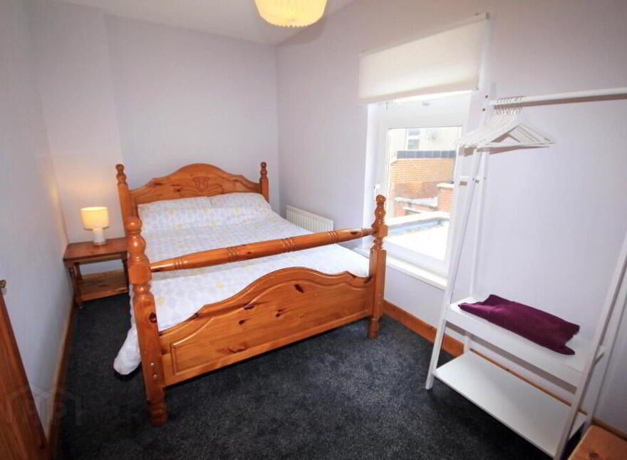 26 Parkgate Parade, Belfast, BT4 1ET