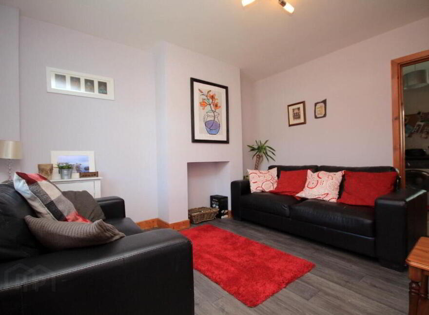 26 Parkgate Parade, Belfast, BT4 1ET