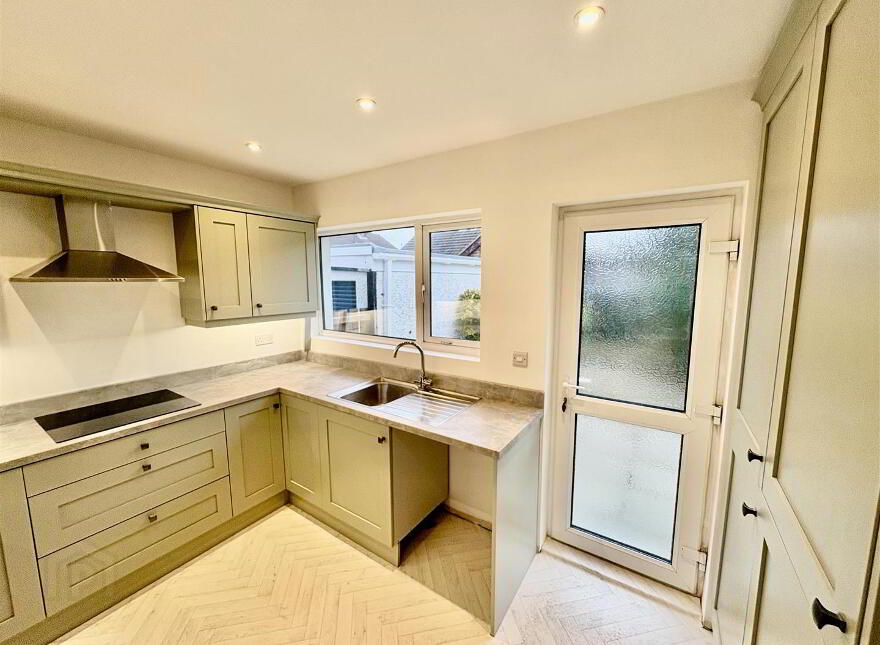26 Ballymaconnell Road South, Bangor, BT19 6DG