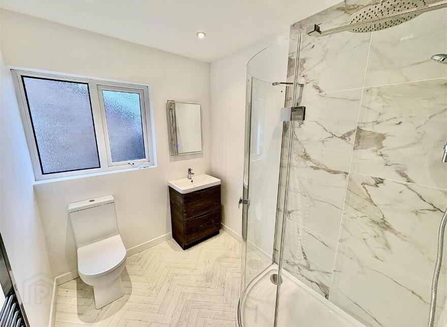 26 Ballymaconnell Road South, Bangor, BT19 6DG