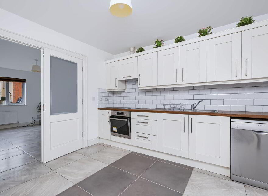 33 Hampton Garden Avenue, Balbriggan, K32KD39