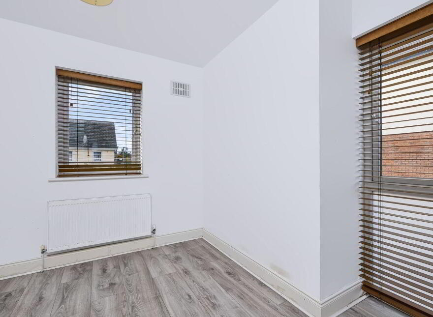 33 Hampton Garden Avenue, Balbriggan, K32KD39
