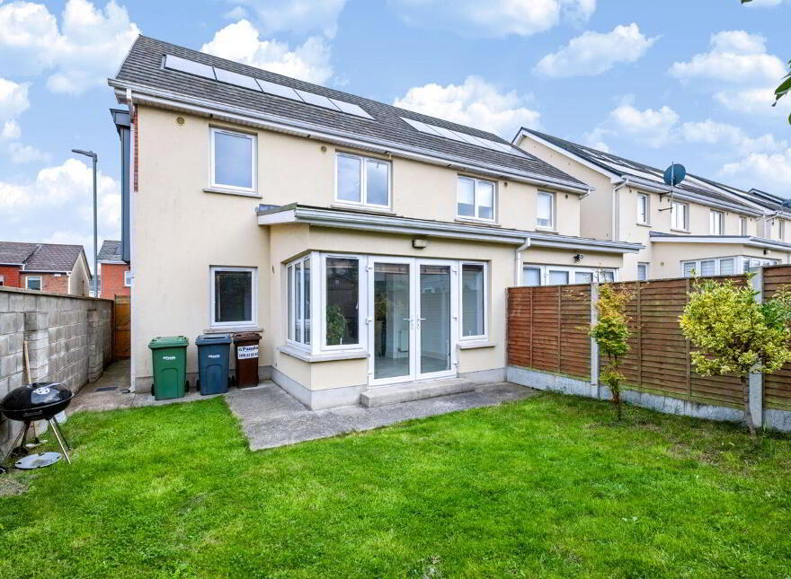 33 Hampton Garden Avenue, Balbriggan, K32KD39