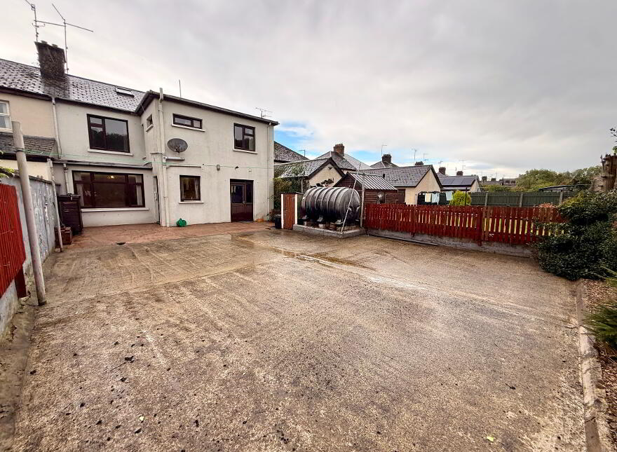 1 Greenpark, Armagh, BT60 4ES