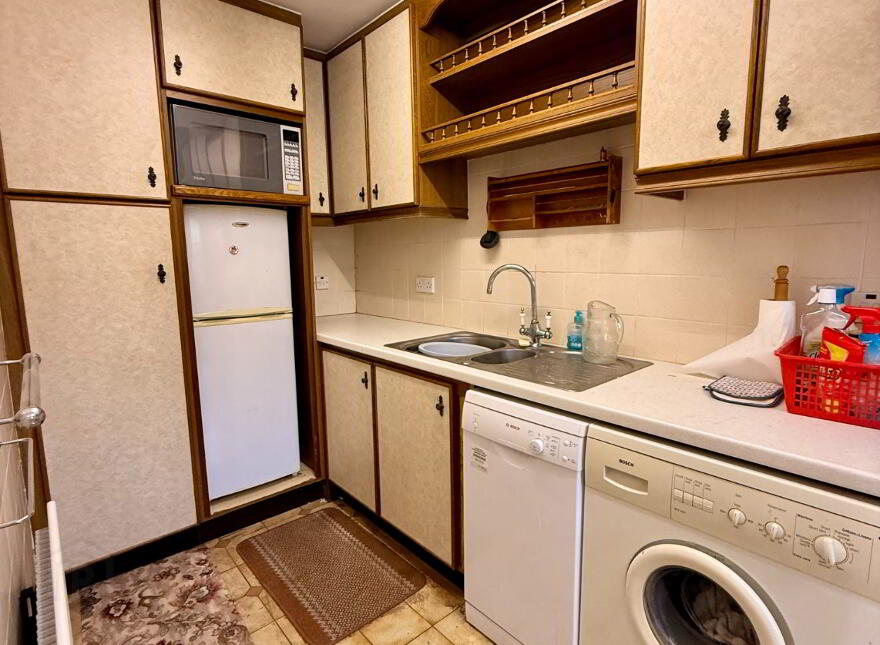 1 Greenpark, Armagh, BT60 4ES