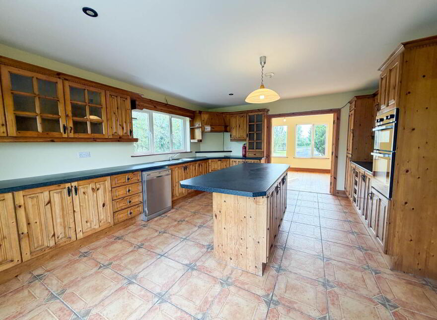Ardnacrohy, Newcastle West, V42PX81