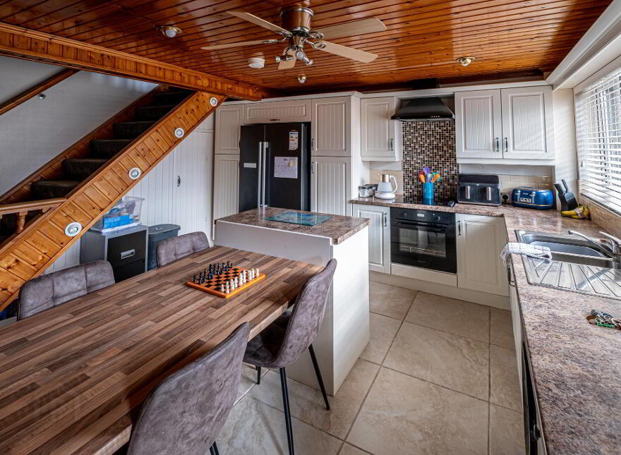 8 King William III Crescent, Maghera, BT46 5HA